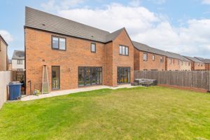 Photo 8- click for photo gallery